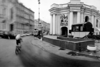 07. Из серии “Невский проспект”. Санкт-Петербург, 2005