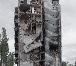16. A multi-story building in the Kiev region, destroyed by Russian shelling. Ukraine, 2022